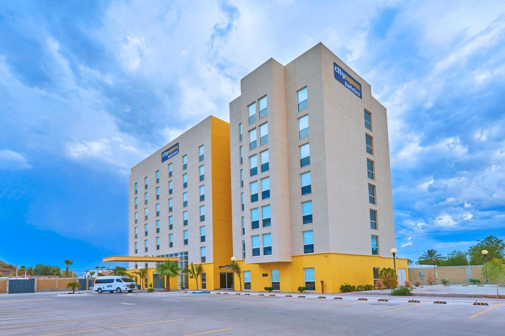 City Express By Marriott Caborca Heroica Caborca 外观 照片